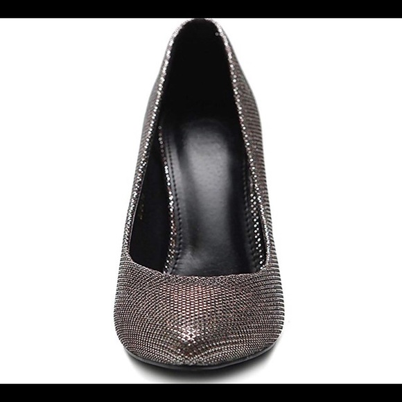 🎉🎇❄️NWT Bronze NightOut Heels🎊🔥 - Picture 6 of 8